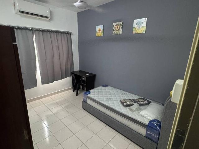 [MIX UNIT] Medium Room for Rent @ SuriaMas, Bandar Sunway
