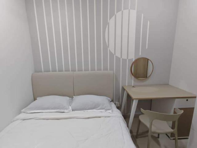 Mixed Unit Middle Room at Meta Residence, Seri Kembangan