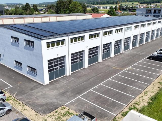 Mixed use building for rent in Domdidier 110 m² | dreamo. Ch