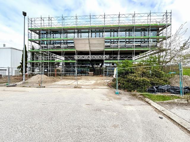 Mixed use building for rent in Saint Prex 273 m² | dreamo. Ch