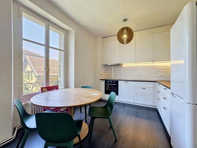 Mixed use building on sale in Bussigny 325 m² | dreamo. Ch