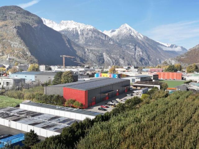 Mixed use building on sale in Martigny 2 400 m² | dreamo. Ch