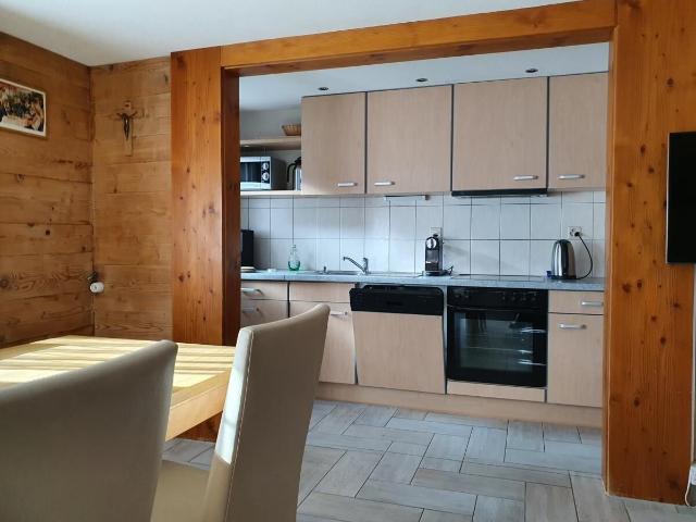 Mixed use building with 11 rooms on sale in Saas Almagell 130 m² | dreamo. Ch