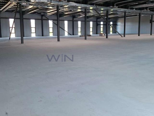 Mixed use building with 1 room for rent in Saint Aubin 1 200 m² | dreamo. Ch