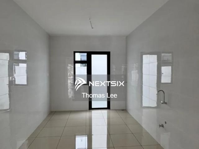 Mixed Zone Land 大路旁永久地契