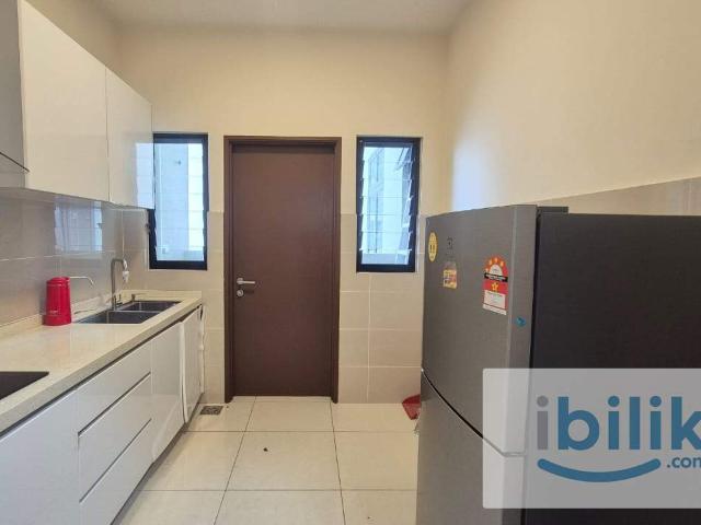 Mixed Balcony Room, link bridge to MRT Taman Pertama, Cheras