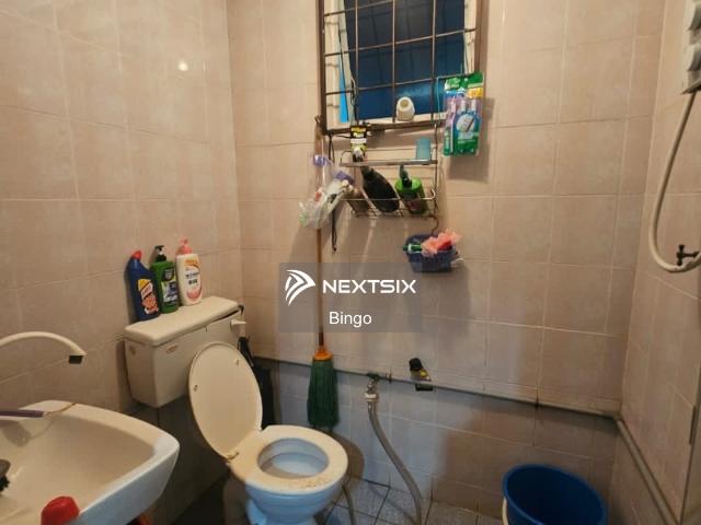 Mjc Soho For Sale Selling Price: RM130K Nego Location: Mjc New Township Batu Kawa Block BN Leasehold: Exp Year 2058 unit number 309 Facing Sky Villa 2 Bedrooms 1 Bathroom