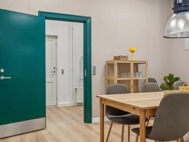 Momsfrit kliniklokale til 3.850 kr. – med parkeringsmulighed lige ved døren i Randers