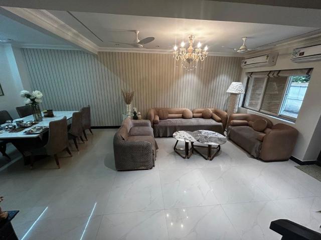 Mont Blanc Mahim 4 Bedroom 2400 Sq. Ft. Apartment in Mahim Mumbai Listing ID: #9984