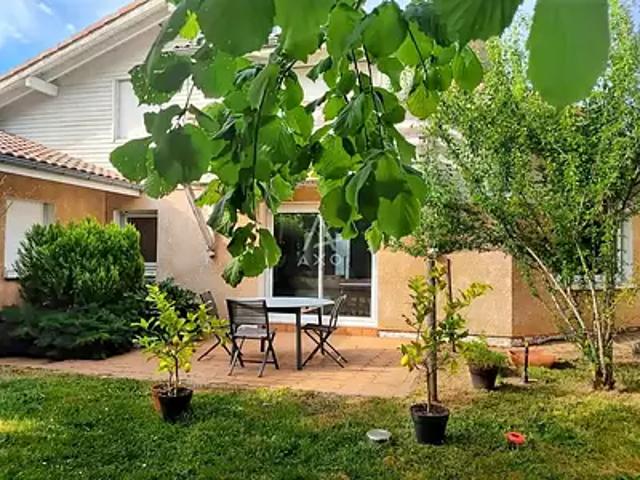 Mont de Marsan 40000 Achat / Vente maison 8 pièces t8 au dernier étage balcon