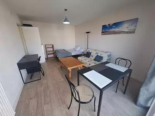 Mont de Marsan 40000 Location appartement 1 pièce t1 balcon