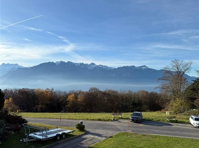 Mont Pélerin/Chardonne – Chemin de la Maison Jean 2 – prächtig