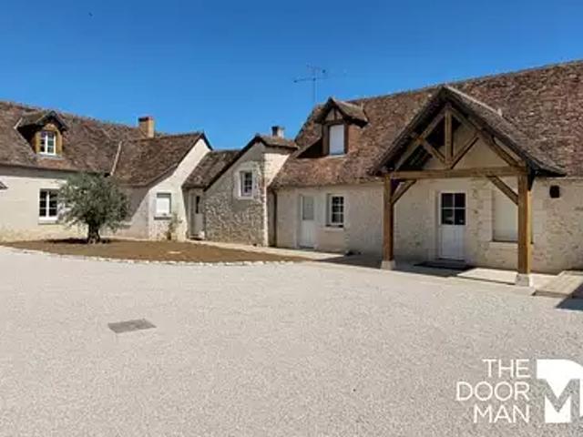 Mont près Chambord 41250 Achat / Vente maison 9 pièces t9 piscine jardin