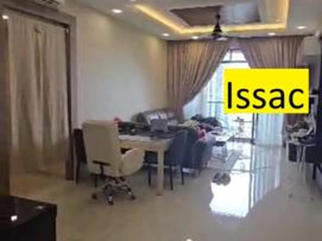 Mont Residence 1228sf Premium Reno Like Show Room full loan
