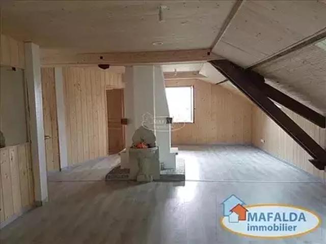 Mont Saxonnex 74130 Location appartement 3 pièces t3 au dernier étage