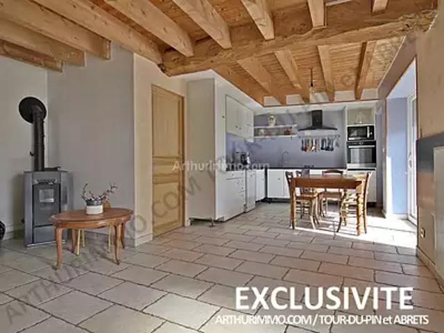 Montcarra 38890 Achat / Vente maison 6 pièces t6