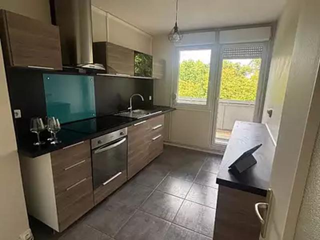 Montceau les Mines 71300 Location appartement 4 pièces t4