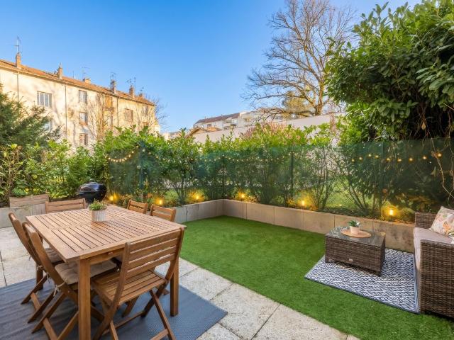 Montchat Beau et lumineux T2 avec terrasse de 22m² à proximité des commerces et transports