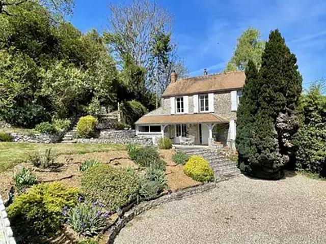 Montchauvet 78790 Achat / Vente maison 5 pièces t5 parking