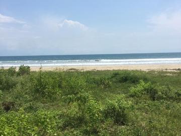 MONTANITA: FRENTE AL MAR