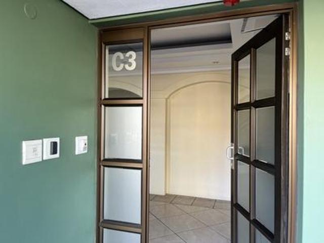 montague gardens office to let ±316m²