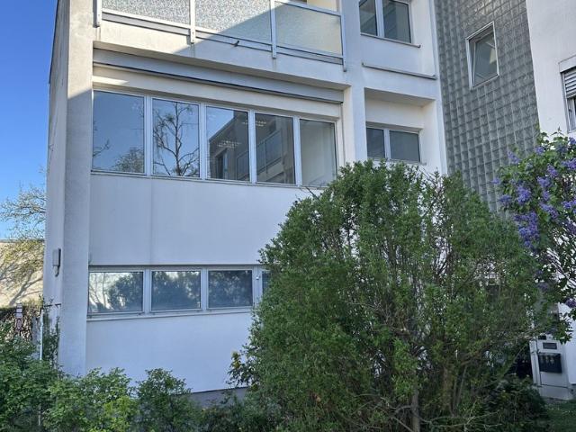 Montage odder Lagerfläche im 1. Obergeschoss – ca. 100 640 m² zu vermieten