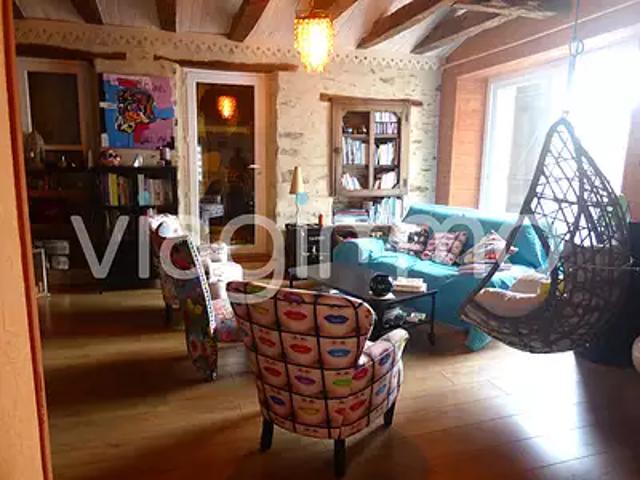 Montaigu Vendée 85600 Achat / Vente maison 5 pièces t5 au dernier étage cave