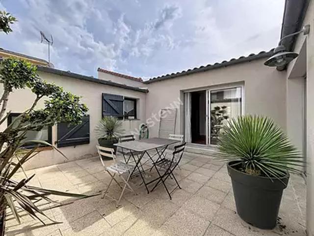 Montaigu Vendée 85600 Achat / Vente maison 6 pièces t6 terrasse
