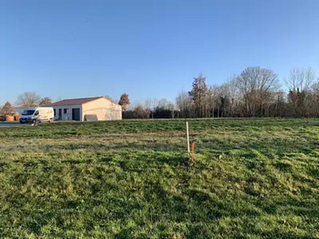 Montaigu Vendée 85600 Programme neuf terrain neuf à vendre