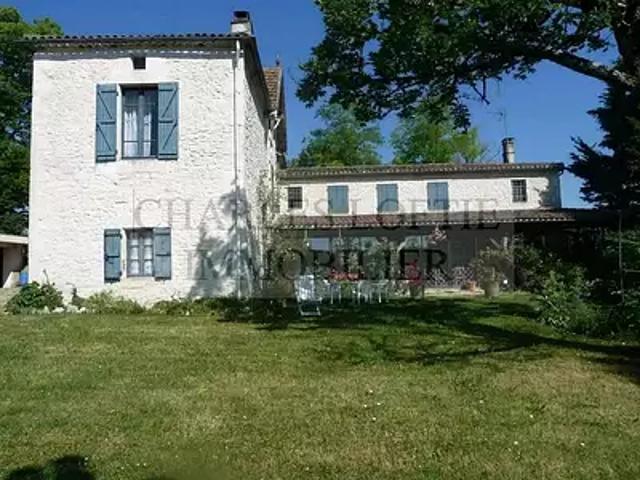 Montaigu de Quercy 82150 Achat / Vente maison 13 pièces t13