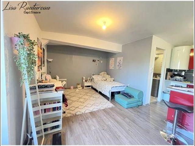 MONTAIGU Pays de la Loire 85600 90795019