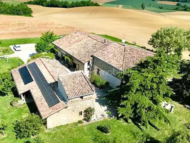 Montauban 82000 Achat / Vente maison 8 pièces t8 terrasse cave