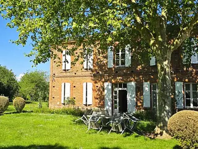 Montauban 82000 Achat / Vente maison 9 pièces t9 au dernier étage piscine