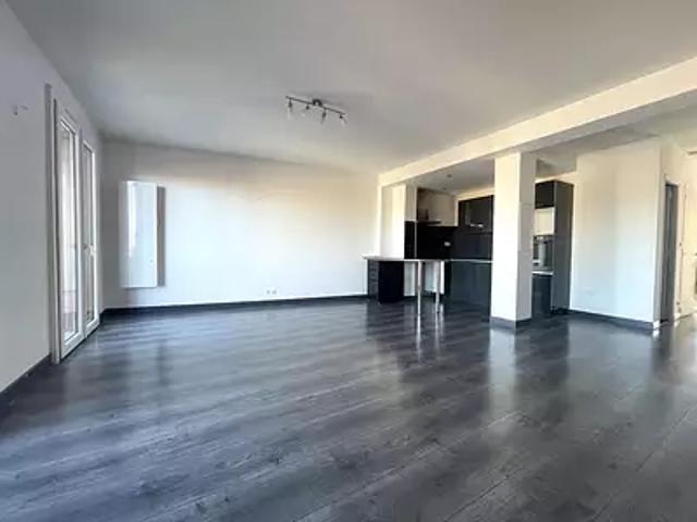 Montauban 82000 Location appartement 3 pièces t3 au dernier étage
