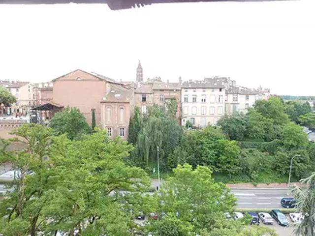 Montauban 82000 Location appartement 2 pièces t2 au dernier étage