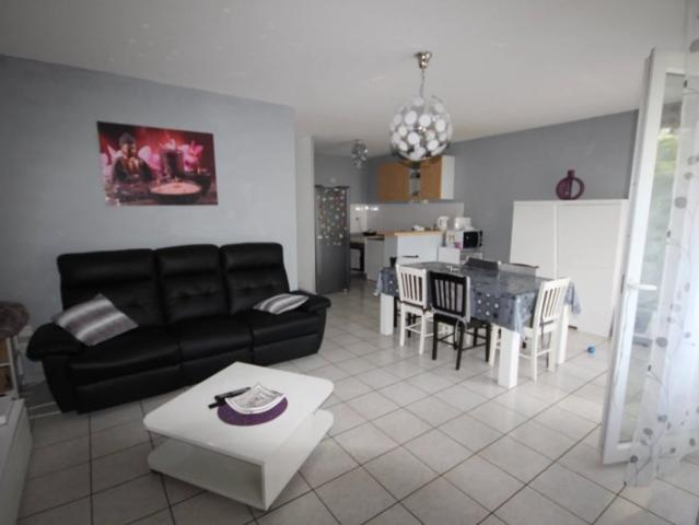 MONTAUBAN: Maison type 4 de 100 M² avec garage et jardin. Centre ville