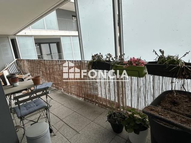 Montaudran/ halle de la machine t3 balcon et parking