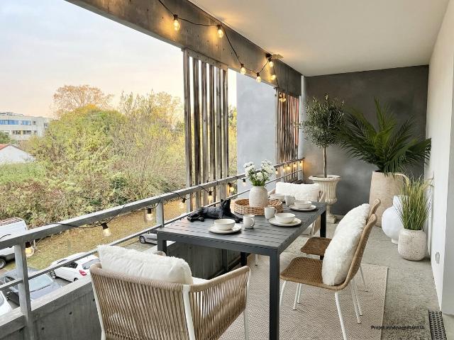 MONTAUDRAN / LESPINET T3 avec terrasse et parking