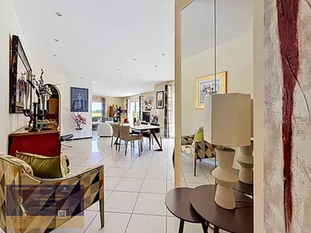 Montaulin 10270 Achat / Vente maison 5 pièces t5 au dernier étage terrasse