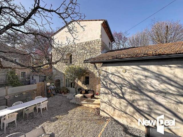 MONTAUROUX _Charmante maison d’environ 110 m²