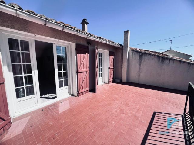Montbalnc Maison vigneronne 102 m2 avec garage et terrasse