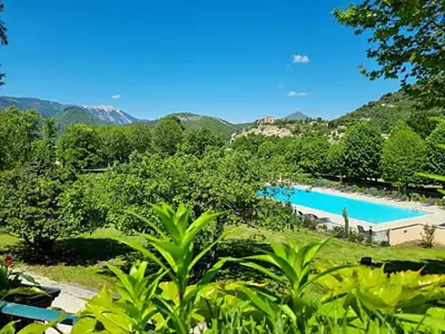 Montbrun les Bains 26570 Achat / Vente divers