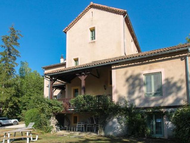Montbrun Les bains Appartement avec Terrasse et piscine