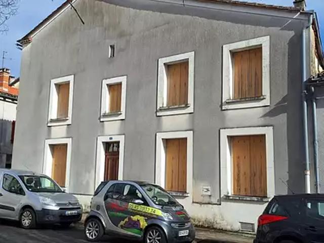 Montbron 16220 Achat / Vente maison 5 pièces t5