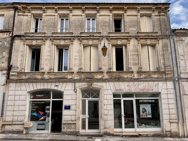 Montbron Vente Immeuble 16