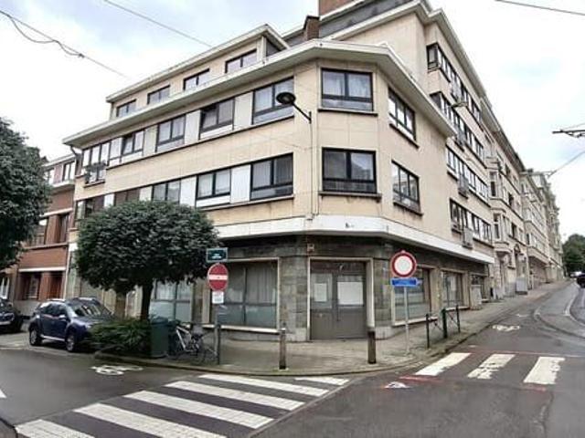 Montgomery FURNISHED 2 bedroom apartment with a terrace