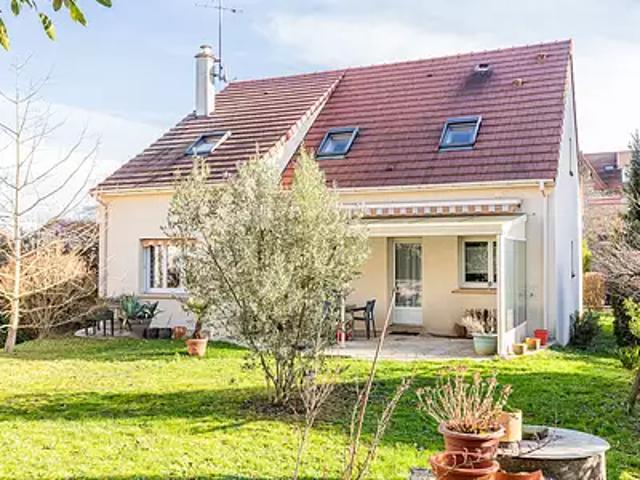 Montgeron 91230 Achat / Vente maison 7 pièces t7 au dernier étage