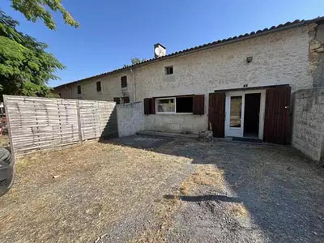 Montguyon 17270 Location maison 4 pièces t4