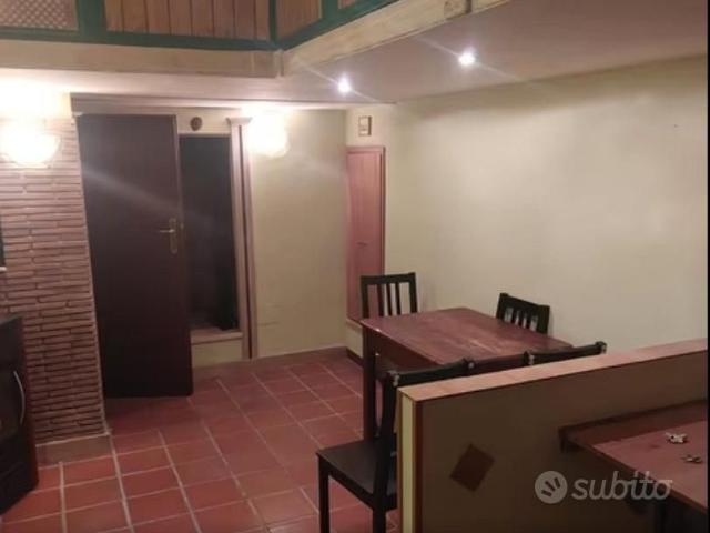 MONTE COMPATRI BILOCALE ARREDATO CENTRO STORiCO