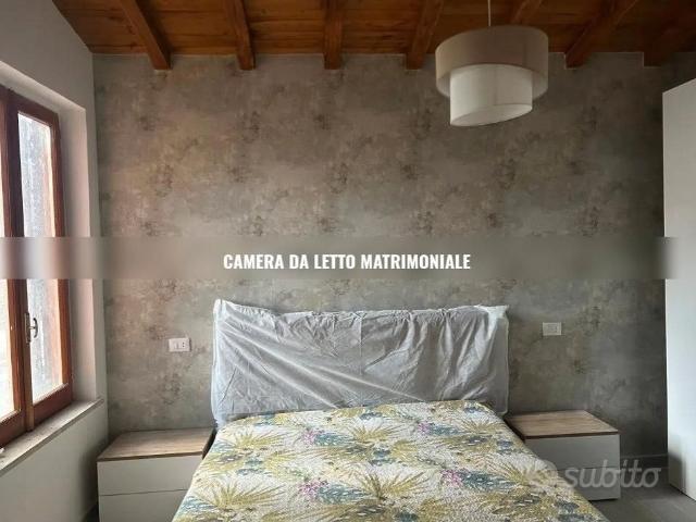 MONTE PORZiO CATONE BiLOCALE CON POSTO AUTO